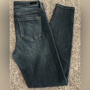 Liverpool Skinny Ankle Jeans